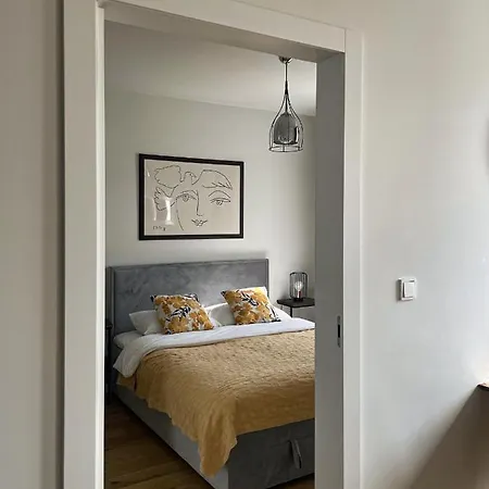 Visiting - Wyspa Slodowa