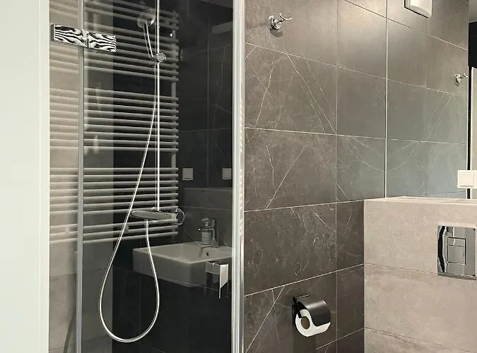 Visiting - Wyspa Slodowa Apartment *